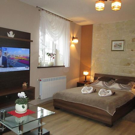 Apartamenty Przy Farze كاجيمير دولنه المظهر الخارجي الصورة