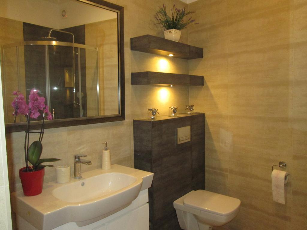 Apartamenty Przy Farze كاجيمير دولنه الغرفة الصورة